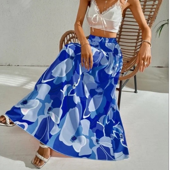 Bohemian Floral Tropical Print Maxi Skirt - Picture 12 of 12